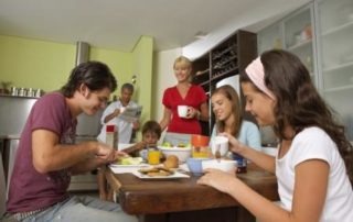 Pas de temps ni d'argent pour bien manger à l'université_Les plans de repas chez l'habitant vous garderont en bonne santé